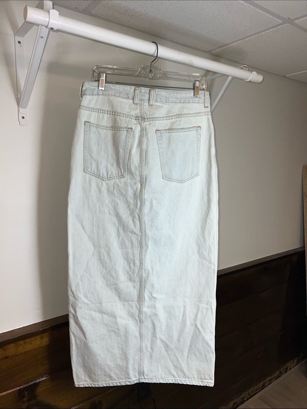 NWT Industry High-Waist Light‎ Wash Denim Maxi Skirt- 8 - Picture 2 of 6